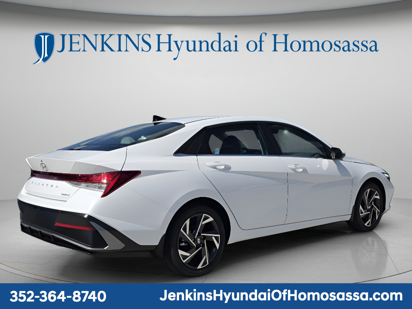 New 2026 Hyundai Elantra Limited FWD image 3