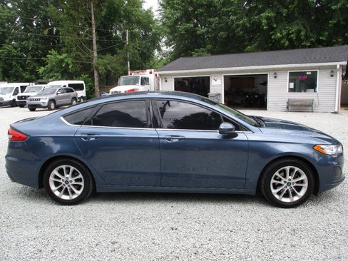 Used 2019 Ford Fusion SE FWD image 6
