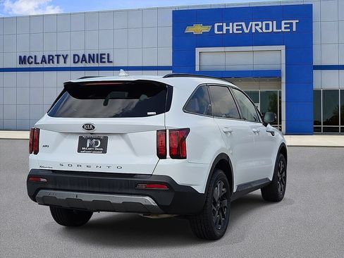 Used 2021 Kia Sorento S AWD/4WD image 5