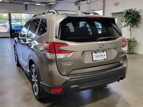 Used 2021 Subaru Forester Limited w/ Popular Package #3 AWD/4WD image 7