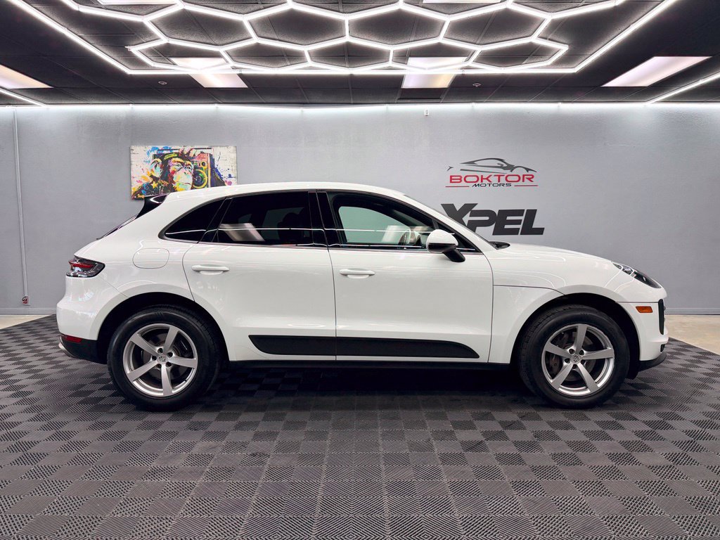 Used 2021 Porsche Macan AWD/4WD image 17