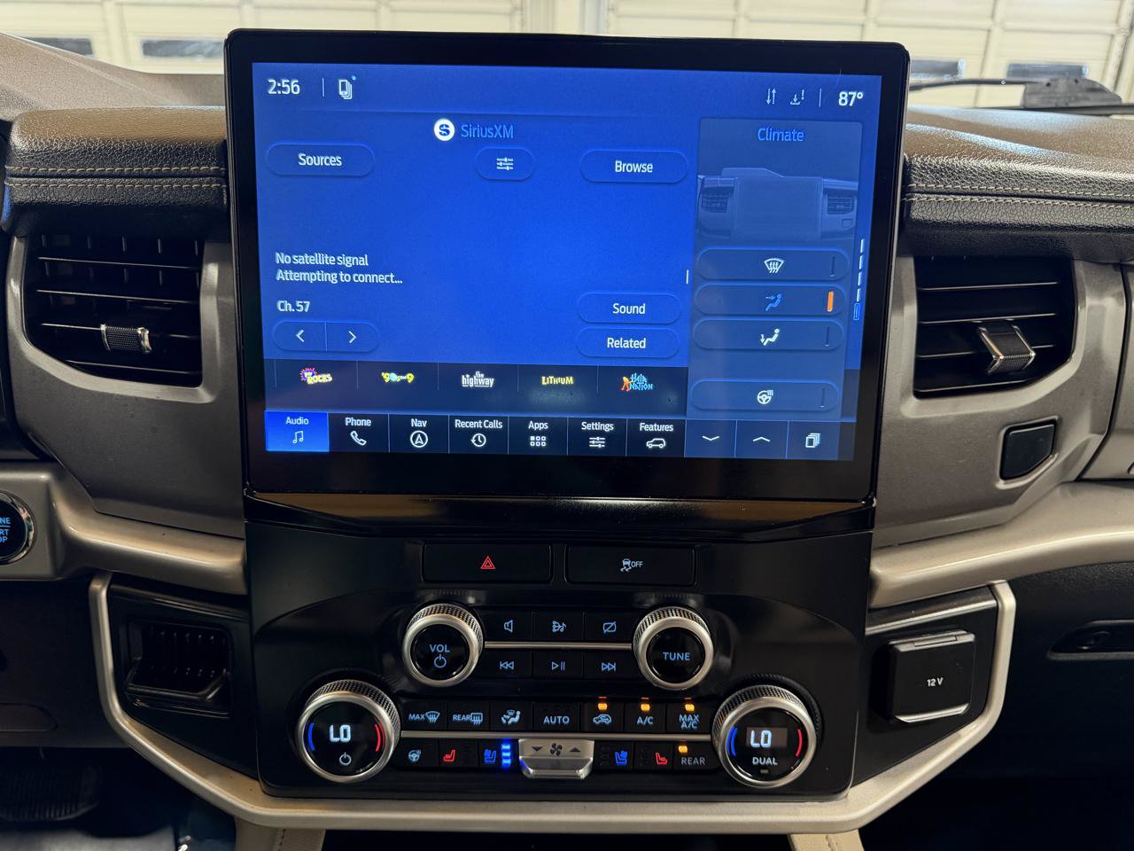 Used 2022 Ford Expedition XLT RWD image 17