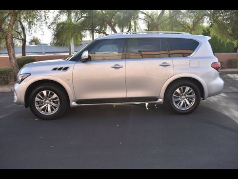 Used 2017 INFINITI QX80 2WD image 4