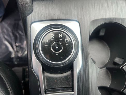 Used 2023 Ford Escape ST-Line Select w/ Tech Pack #2 image 29