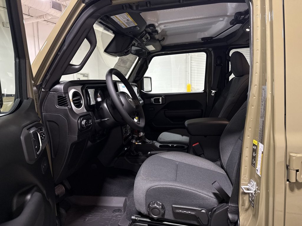 New 2026 Jeep Gladiator Sport AWD/4WD image 19