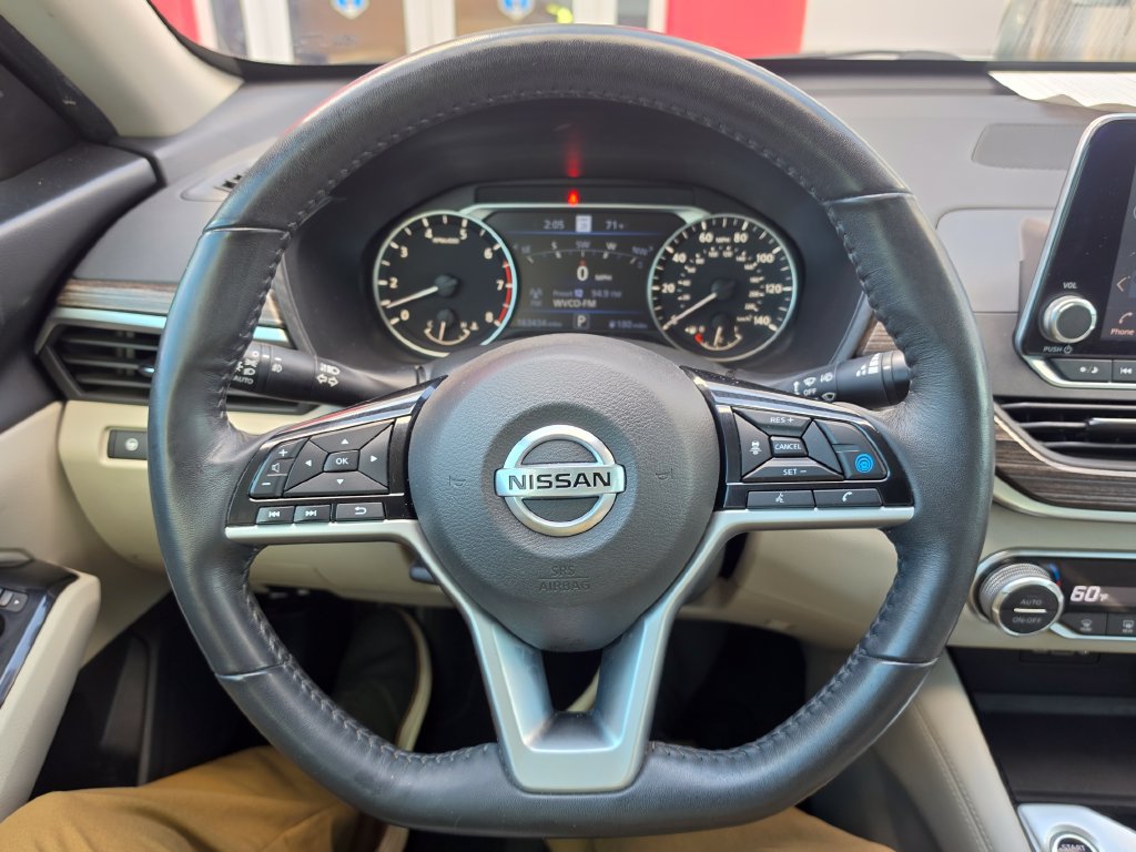 Used 2021 Nissan Altima 2.5 SL FWD image 18
