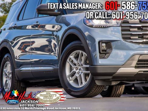 New 2026 Ford Explorer Active w/ Active Comfort Package RWD image 3