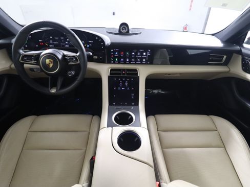 Certified 2021 Porsche Taycan 4S image 13