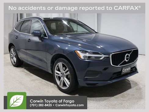 Used 2018 Volvo XC60 T5 Momentum w/ Convenience Package image 1
