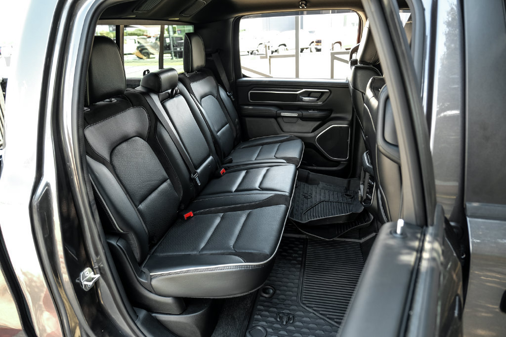 Used 2023 RAM 1500 Laramie AWD/4WD image 52