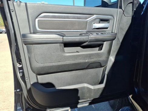 Used 2024 RAM 2500 Big Horn image 22