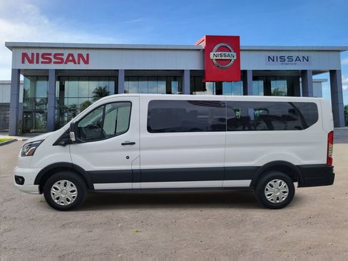 Used 2023 Ford Transit 350 XLT image 7