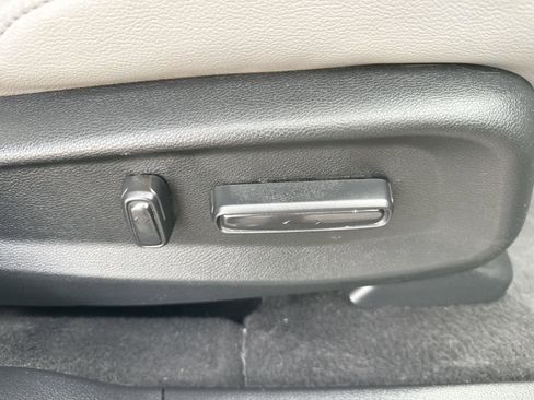 Used 2017 Honda CR-V EX-L image 38