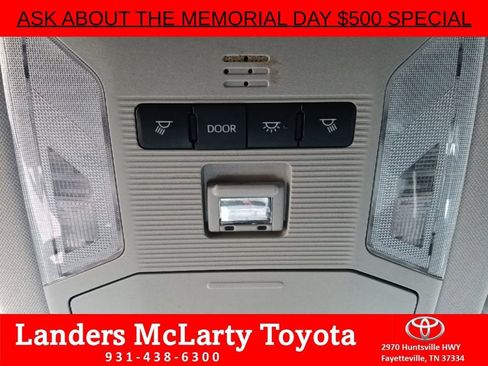 Used 2022 Toyota RAV4 LE AWD/4WD image 25