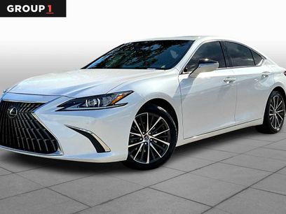 Used 2022 Lexus ES 350 w/ Premium Package