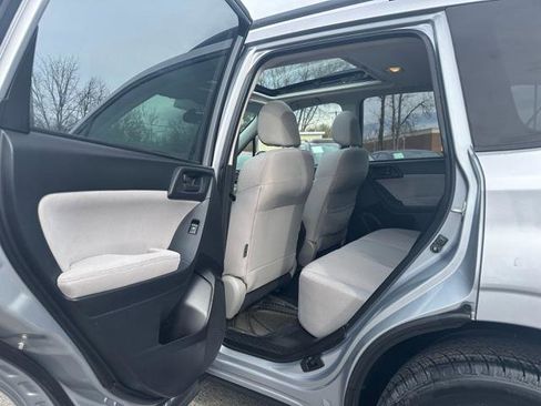 Used 2014 Subaru Forester 2.5i Premium image 13