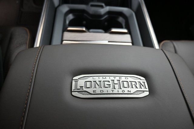 New 2027 RAM 2500 Limited AWD/4WD image 16