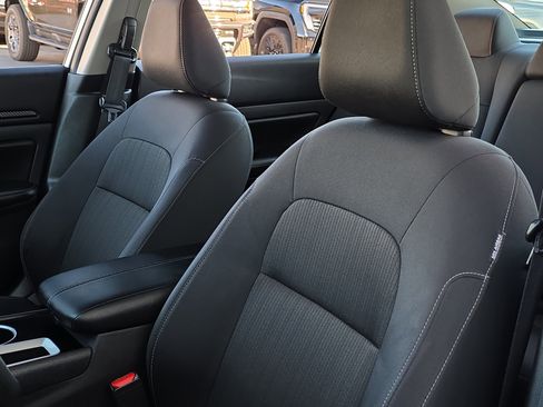 Used 2024 Nissan Altima 2.5 SV image 13