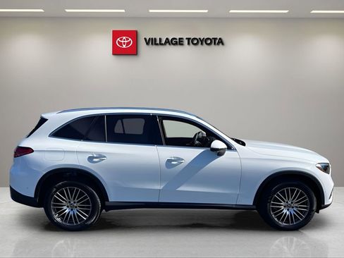 Used 2026 Mercedes-Benz GLC 300 GLC 300 image 6