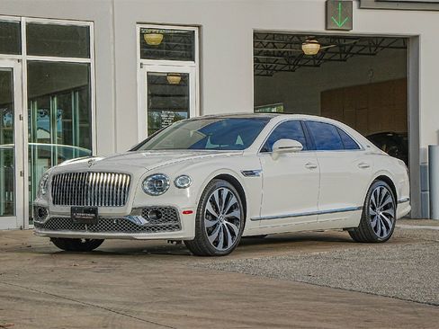 Certified 2021 Bentley Flying Spur V8 image 11