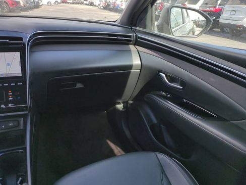 Used 2024 Hyundai Santa Cruz Limited image 17