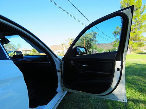 Used 2015 BMW 328i Sedan image 14