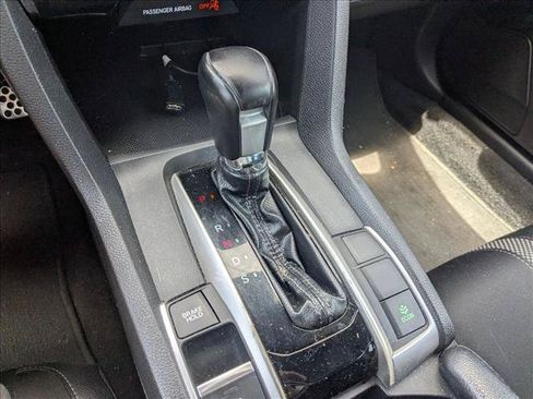 Used 2020 Honda Civic Sport image 12