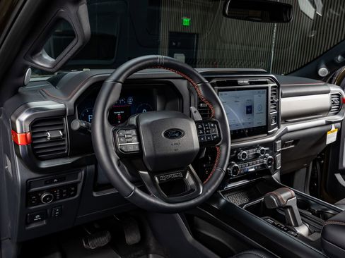 Used 2025 Ford F150 Raptor image 17