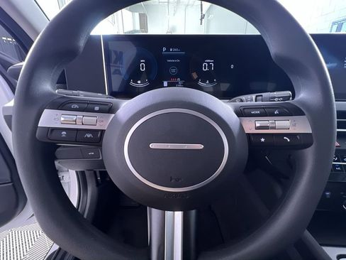 Used 2025 Hyundai Sonata SE image 16