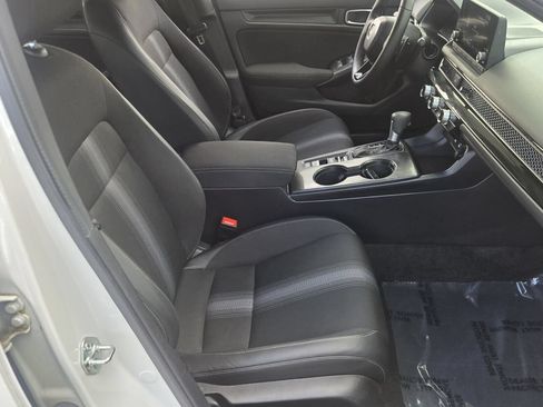 Certified 2025 Honda Civic Sport image 16