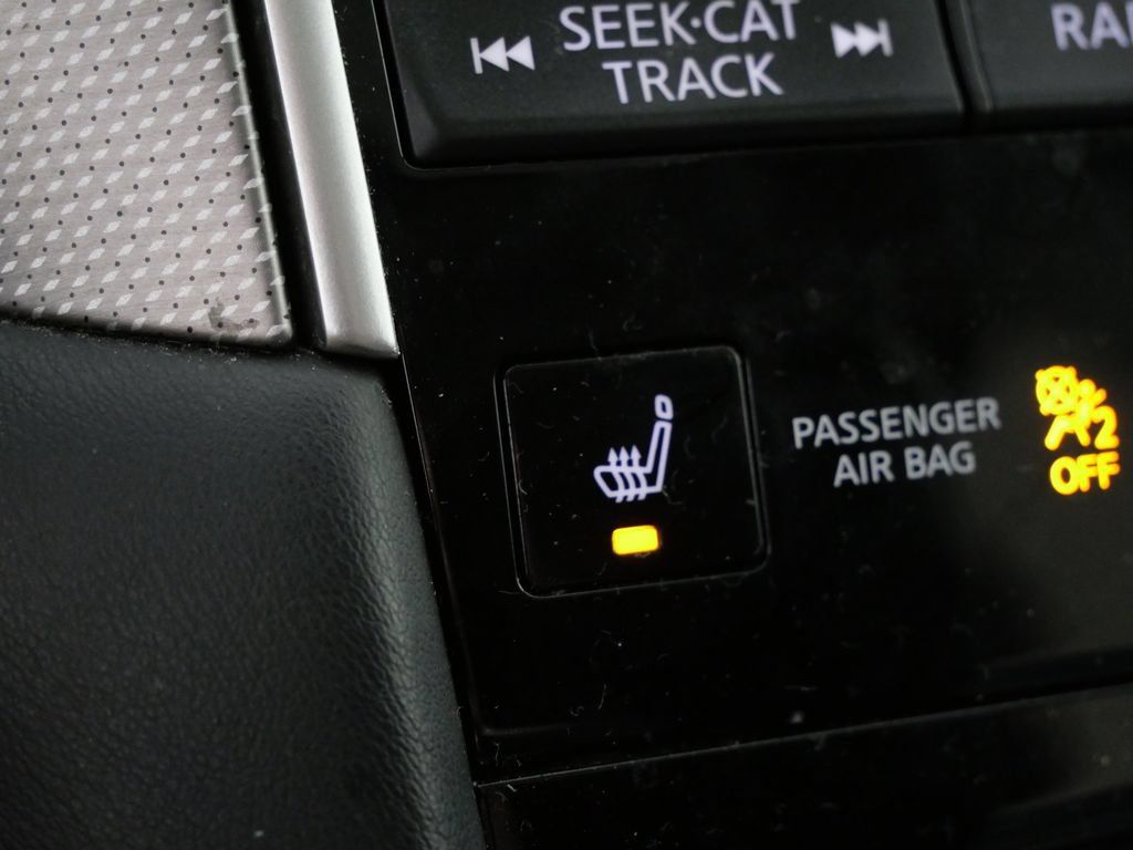 Used 2015 INFINITI Q50 Premium w/ Navigation Package AWD/4WD image 23