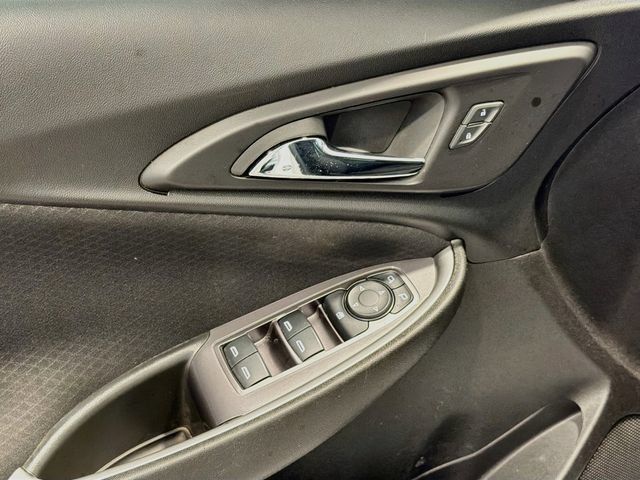 Used 2023 Chevrolet Malibu RS FWD image 16