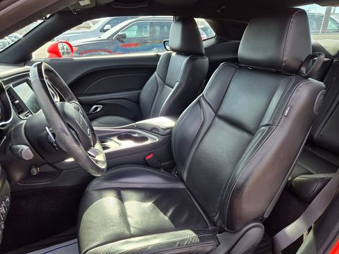 Used 2018 Dodge Challenger GT image 16
