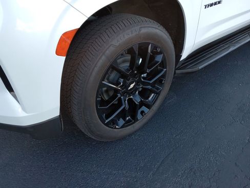 Used 2023 Chevrolet Tahoe Premier w/ Premium Package 2 image 10