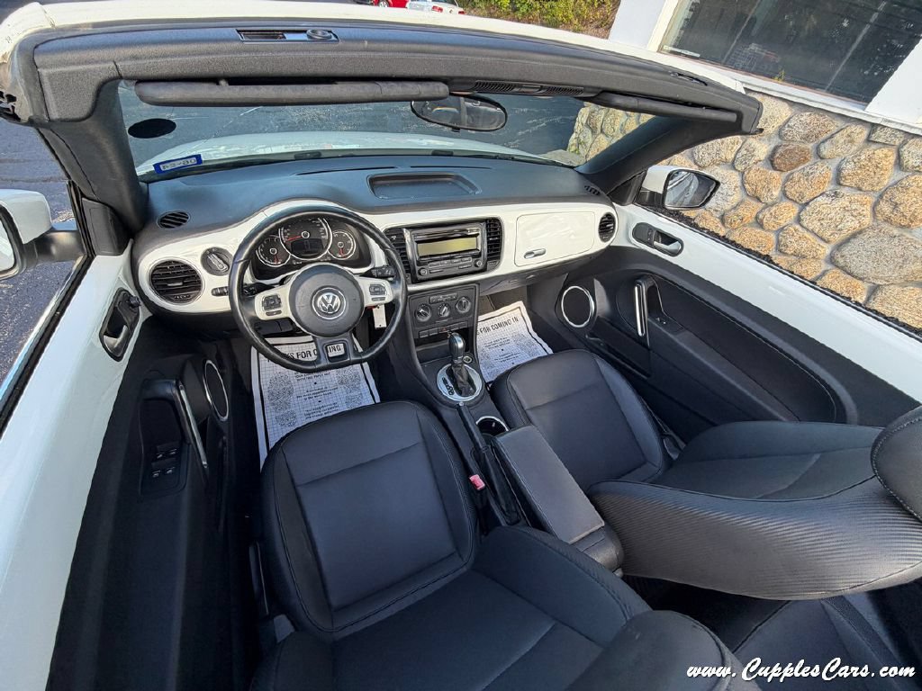 Used 2015 Volkswagen Beetle 1.8T FWD image 18