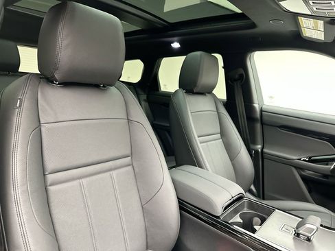 New 2026 Land Rover Range Rover Evoque S image 18