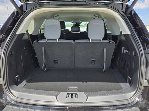 New 2026 Ford Explorer Active w/ Active Comfort Package RWD image 30