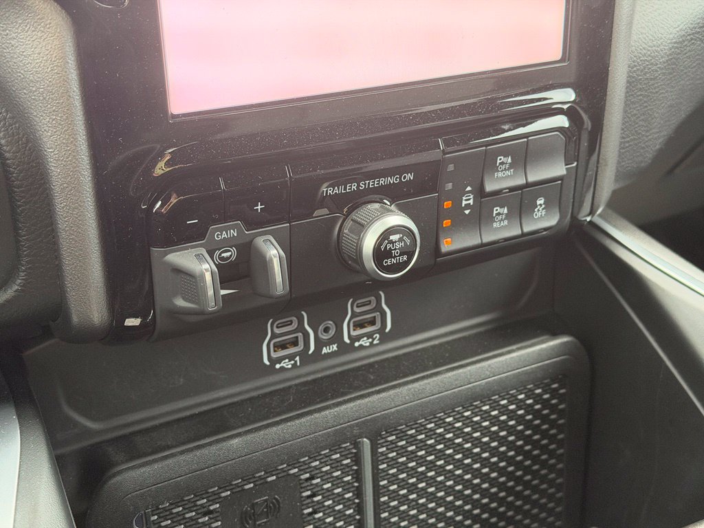 Used 2025 RAM 1500 Big Horn AWD/4WD image 18
