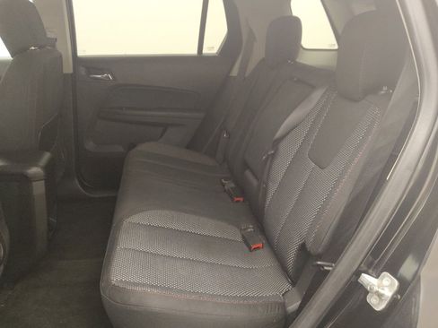 Used 2016 GMC Terrain SL image 18