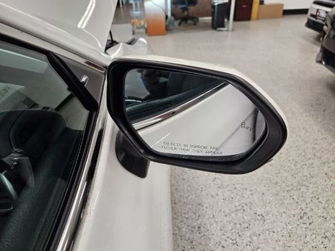 Used 2023 Toyota Camry SE image 37