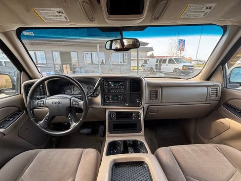 Used 2004 GMC Sierra 1500 SLE w/ Safe And Sound Package AWD/4WD image 19