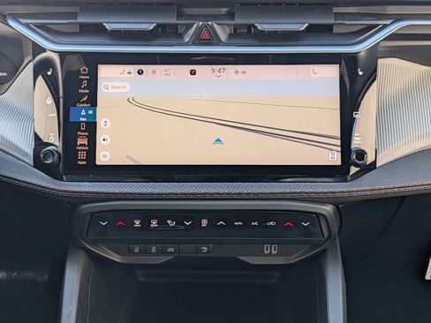 New 2026 Jeep Cherokee Limited image 9