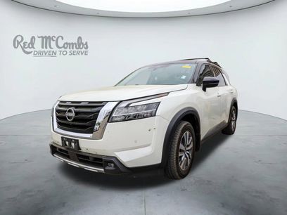 Used 2022 Nissan Pathfinder SL