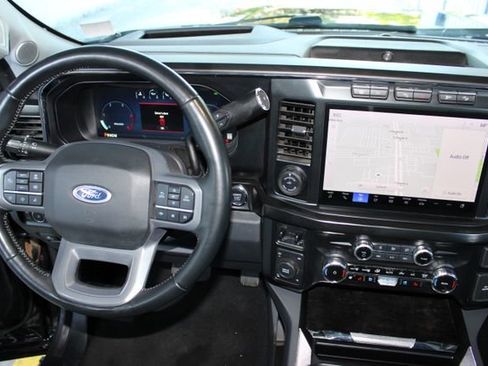 Used 2024 Ford F250 Lariat w/ Lariat Ultimate Package image 28