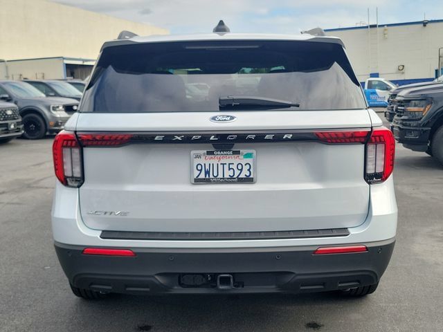 Used 2026 Ford Explorer Active RWD image 23