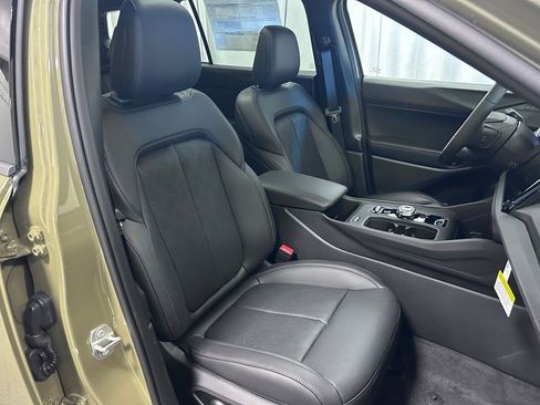 New 2026 Jeep Cherokee Overland image 23