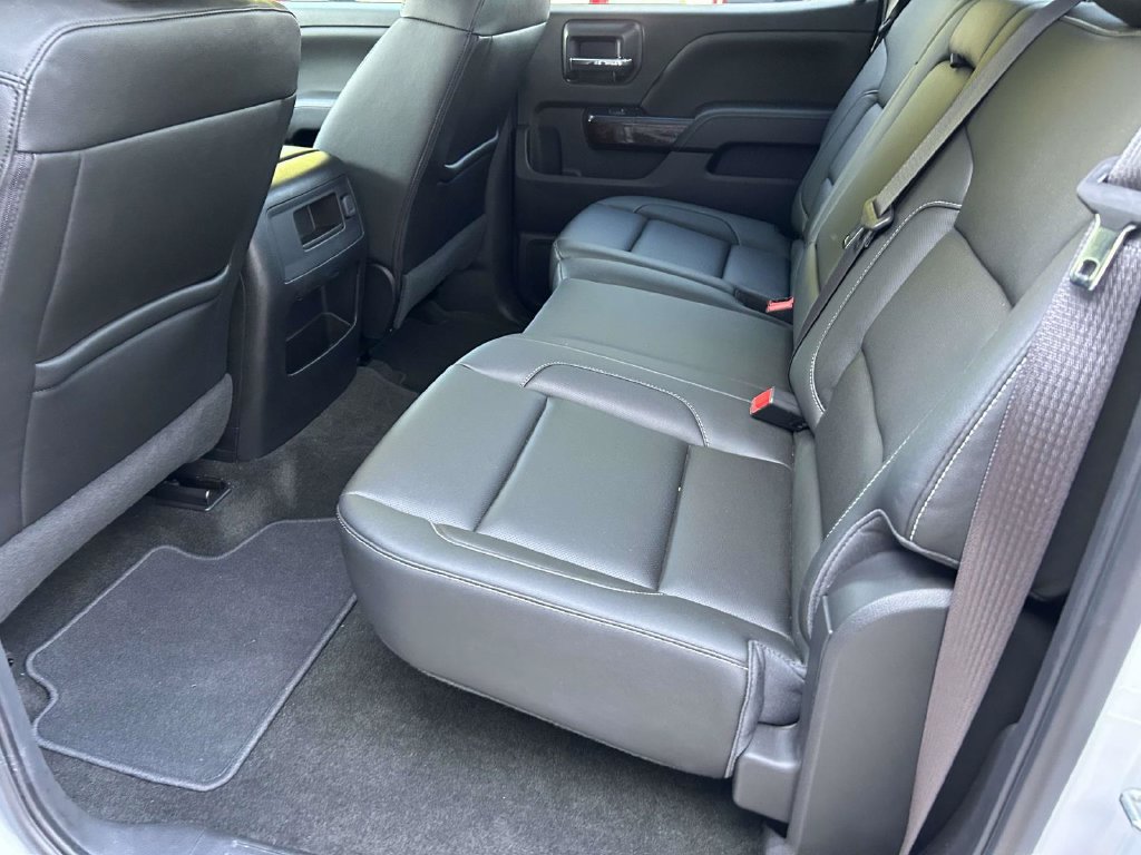 Used 2017 GMC Sierra 1500 SLT AWD/4WD image 9