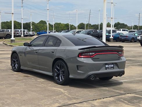Used 2023 Dodge Charger R/T w/ Blacktop Package RWD image 6