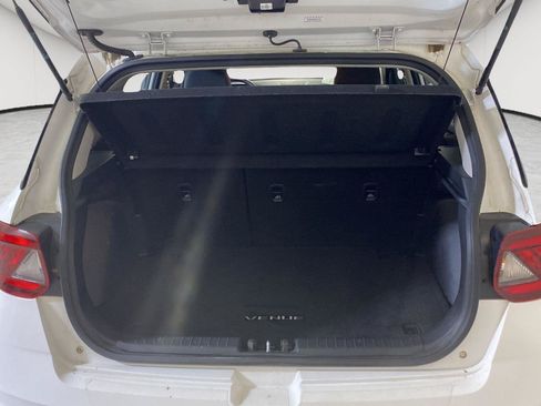 Used 2023 Hyundai Venue SEL w/ Cargo Package FWD image 20