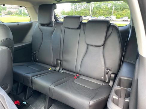 New 2027 Kia Carnival SX Prestige FWD image 15